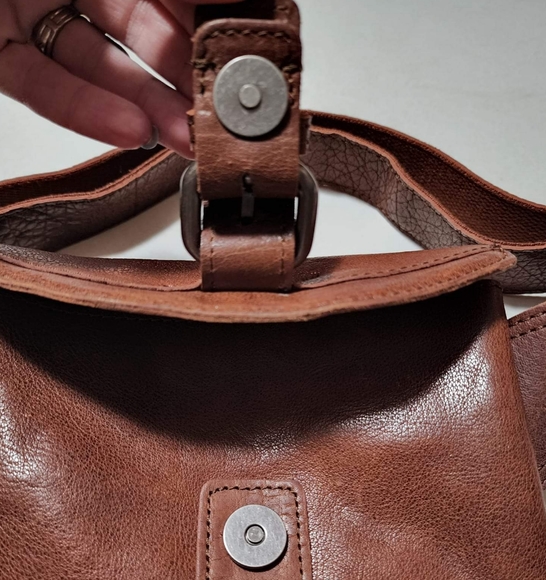 Spikes and Sparrow Brown Leather Belt Bag - Picture 4 of 7